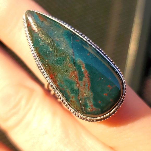 New Bloodstone 925 Silver Ring. - Picture 2 of 11